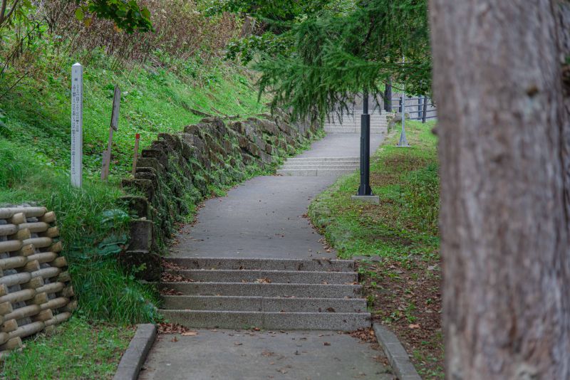 北門神社から稚内公園につづく「短歌の道」